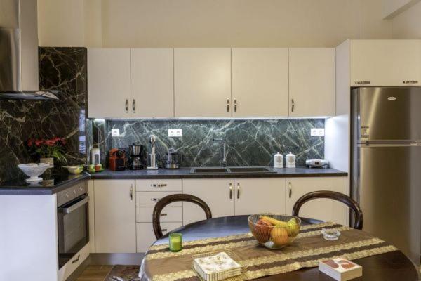 G102 Κεντρικό Πολυτελές Διαμέρισμα Apartment Volos Luaran gambar
